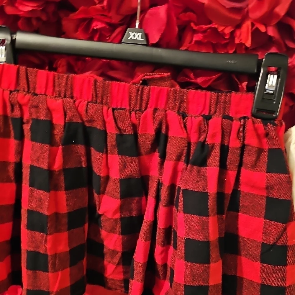 Max Studio NWT Red and Black Plaid Kids Matching Skirt Set Size Small 5/6